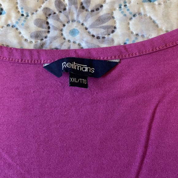 Women's V-Neck Tshirt, XXL - Picture 3 of 3